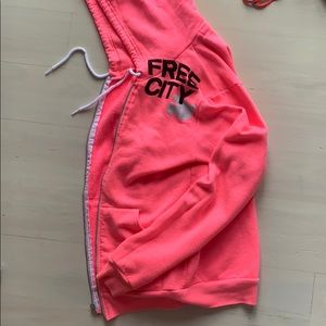 Free city Sweatshirt